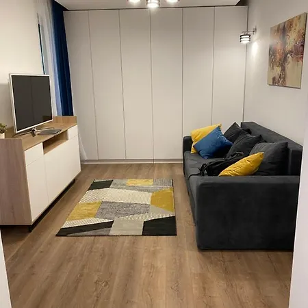 Cozy In The Business Area Of Appartement *