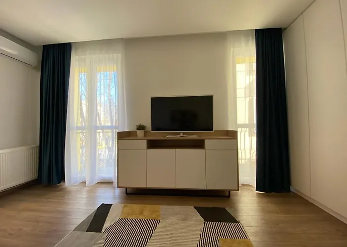 Cozy In The Business Area Of